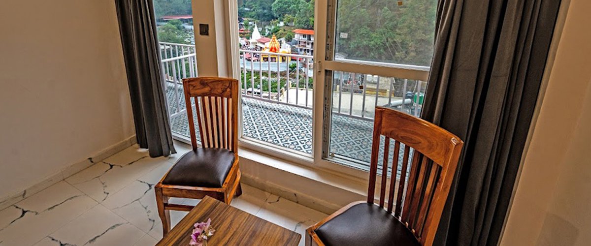 Hotel Near Kainchi Dham Ashram