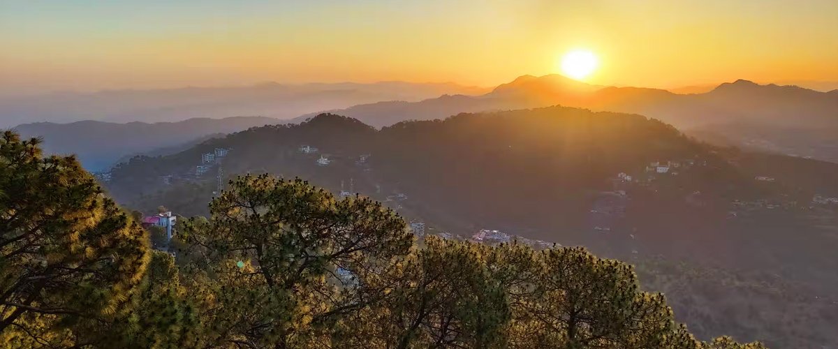 Hotels Near Kainchi Dham Sunrise Point