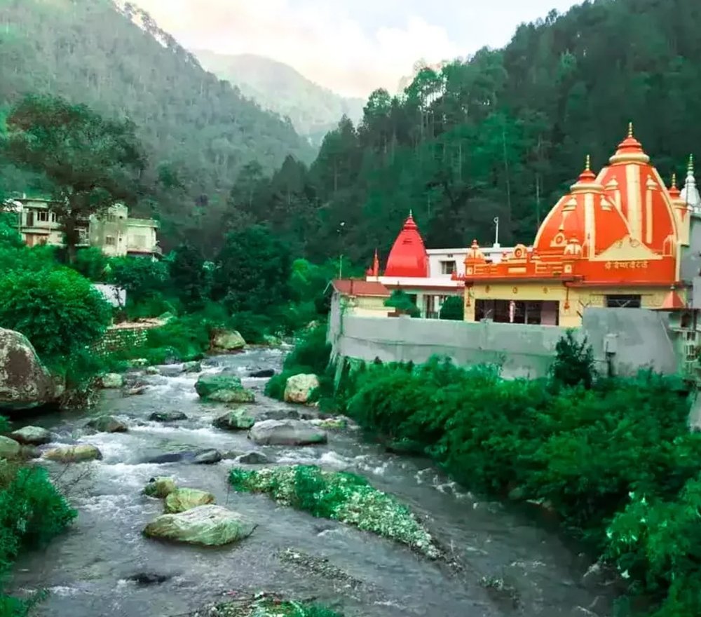 Visiting Kainchi Dham in the Monsoon