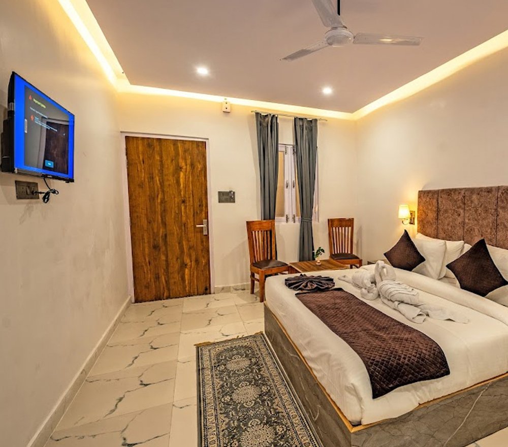 From Budget to Luxury