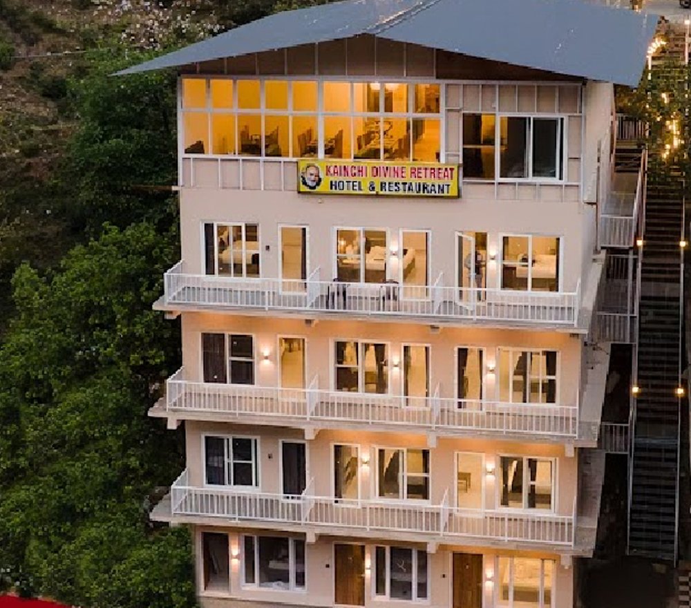 Best Hotels Near Kainchi Dham